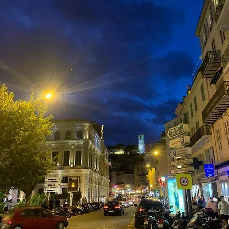 Rentcik * Cannes